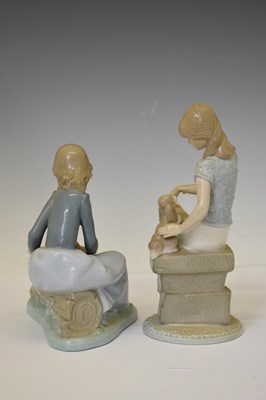 Lot 478 - Lladro – Three figures, etc
