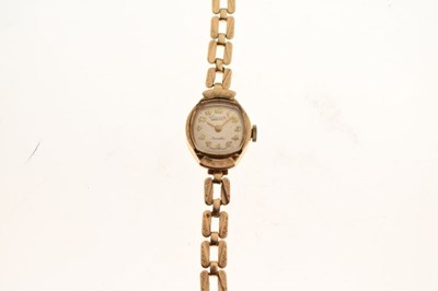 Lot 128 - Everite - Lady's 9ct gold cocktail watch
