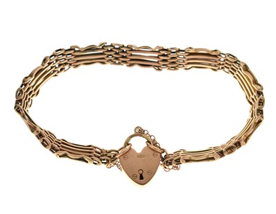 Lot 120 - Late Victorian 9ct gold gate link bracelet