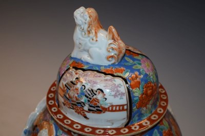 Lot 343 - Early 20th Century Japanese covered vase