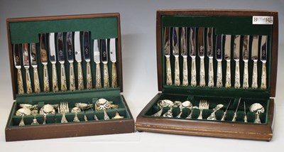 Lot 289 - Two cased silver plated canteens of Kings pattern cutlery