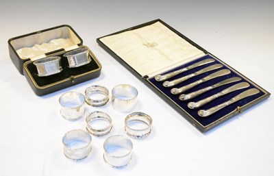 Lot 155 - Assorted silver napkin rings