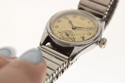 Lot 50 - Rolex - Boy's Oyster stainless steel bracelet watch, ref. 2574