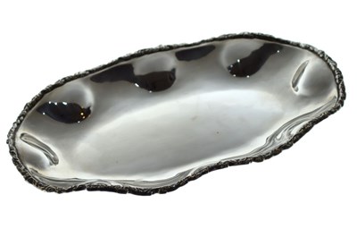 Lot 141 - Mexican silver oval dish