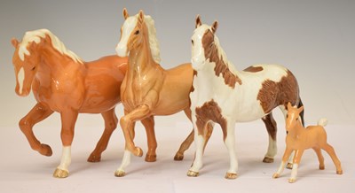 Lot 500 - Beswick - Group of horses