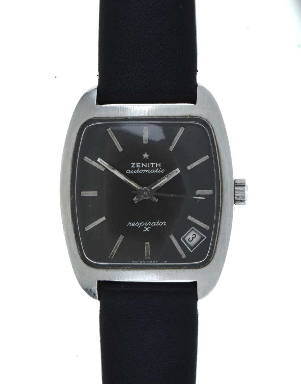 Lot 142 - Gentleman’s Zenith Respirator stainless steel wristwatch