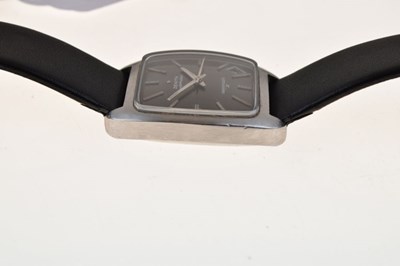 Lot 142 - Gentleman’s Zenith Respirator stainless steel wristwatch