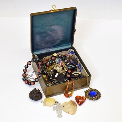 Lot 196 - Quantity of early 20th century and later jewellery