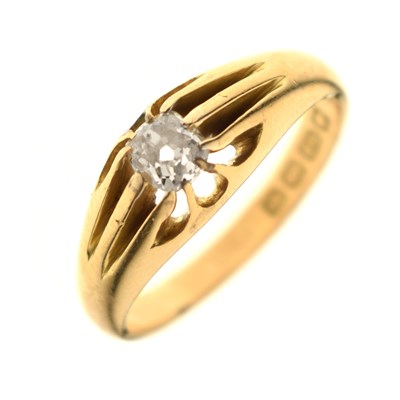 Lot 53 - Edwardian diamond solitaire 18ct gold ring