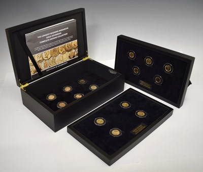 Lot 21 - Queen Victoria and Queen Elizabeth II 'Longest Reigning Monarchs' fifteen sovereign set