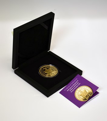Lot 2 - Queen Elizabeth II - Tristan da Cunha 'Queen Elizabeth II Tribute' gold proof Twenty Pounds Coin, 2022