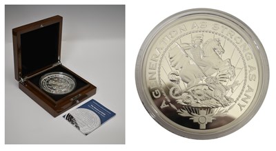 Lot 31 - The Heros of 2020 - Pure silver one kilo medal