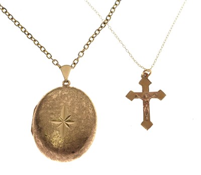 Lot 136 - 9ct gold locket and a 9ct gold crucifix pendant