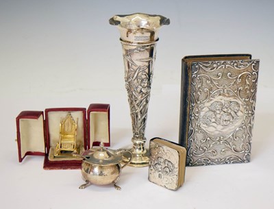 Lot 288 - Cased Edward VII silver gilt model of the coronation chair, Victorian silver bud vase, etc