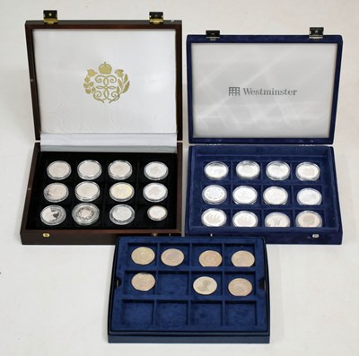 Lot 42 - Quantity of commemorative world coins