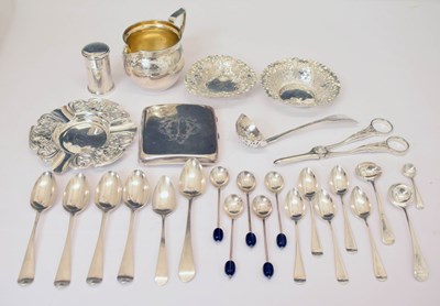 Lot 306 - Collection of small silver, to include George V silver cream jug, etc