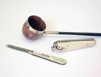 Lot 307 - 9ct gold mounted cheroot holder, mother-of-pearl handled fruit knife, white metal toddy ladle, etc