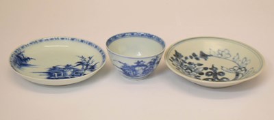 Lot 521 - Nanking Cargo tea bowl and saucer, together with Tek Sing magnolia dish (3)