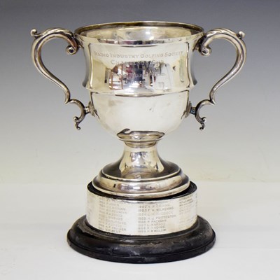 Lot 155 - George V silver trophy cup