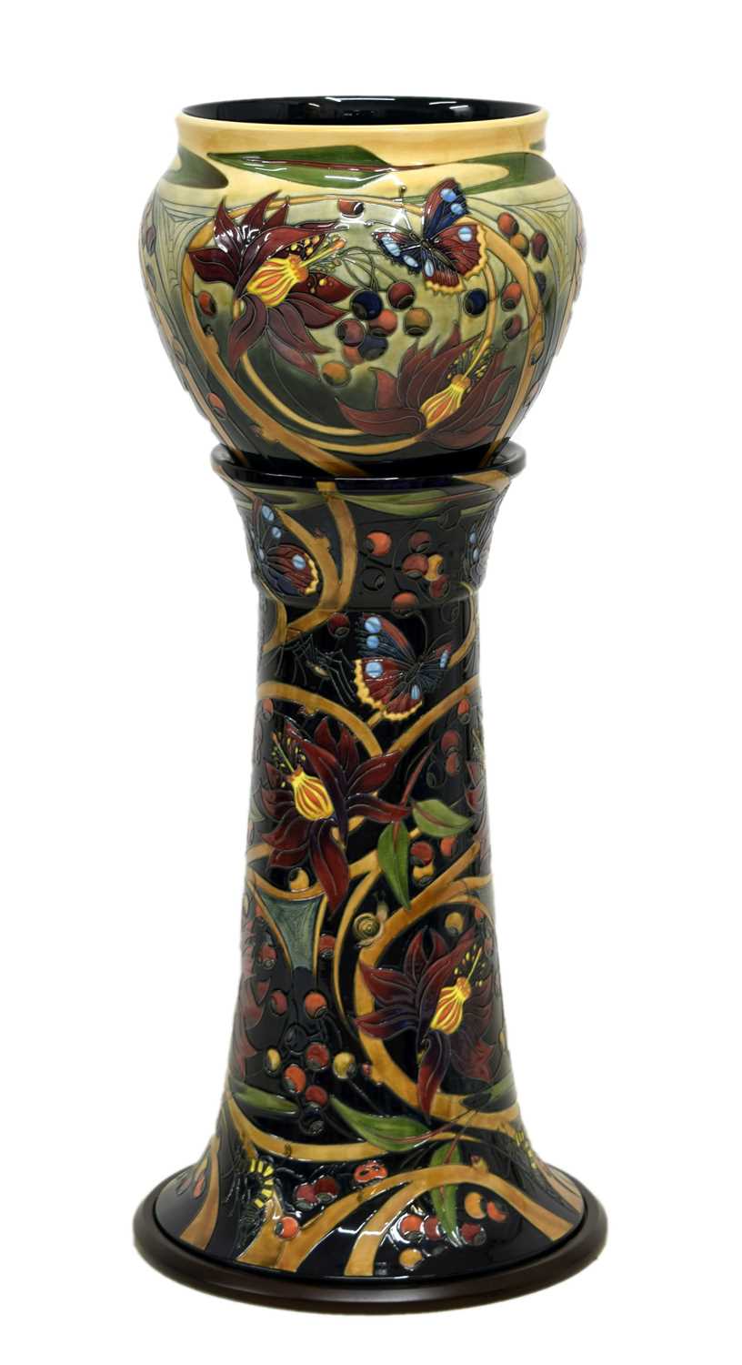 Lot 197 - Moorcroft - Jardinière and pedestal in the 'Hartgring' pattern