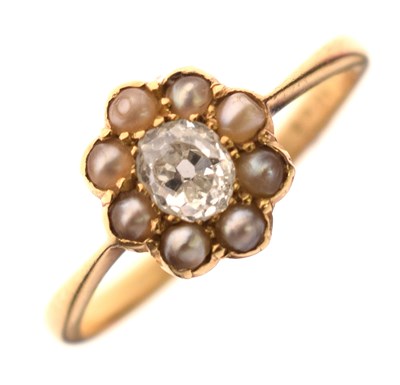 Lot 85 - Victorian diamond and pearl 18ct yellow gold cluster ring