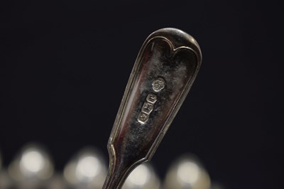 Lot 88 - Composite 20th century Fiddle & Thread pattern flatware service