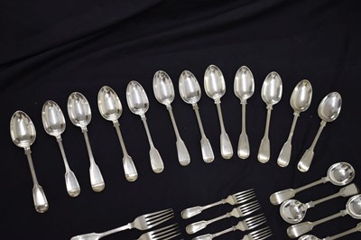 Lot 88 - Composite 20th century Fiddle & Thread pattern flatware service