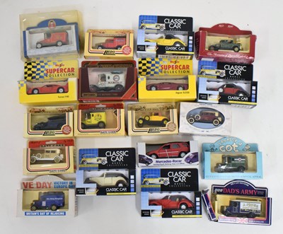 Lot 354 - Group of boxed diecast model vehicles