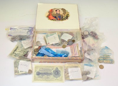 Lot 240 - Assorted coins and banknotes including 1982 Falkland Islands 'Liberation' One Pound