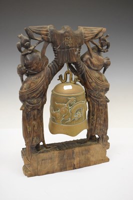 Lot 492 - Chinese table gong