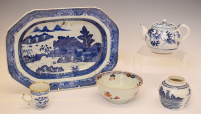 Lot 443 - Assorted Chinese ceramics etc