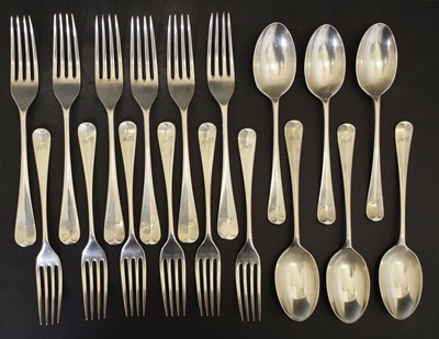 Lot 151 - Quantity of George VI/Elizabeth II Old English pattern silver cutlery