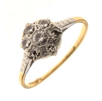 Lot 5 - Yellow and white metal diamond cluster ring
