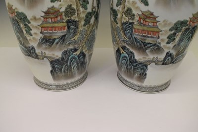 Lot 507 - Large pair of modern Chinese vases