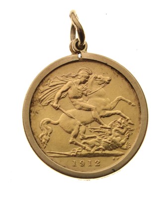 Lot 178 - George V half sovereign, 1894, in 9ct pendant mount