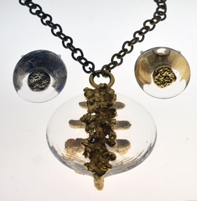 Lot 88 - Jacob Hull for Buch & Deichmann - Vintage Brutalist glass and gilt-plated pendant necklace