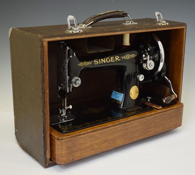 Lot 266 - Cased Singer sewing machine