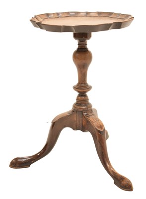 Lot 568 - George III-style mahogany wine table