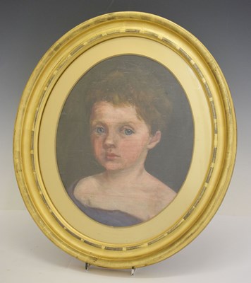 Lot 508 - English School, circa 1900 - Oil - Oval portrait of a young girl