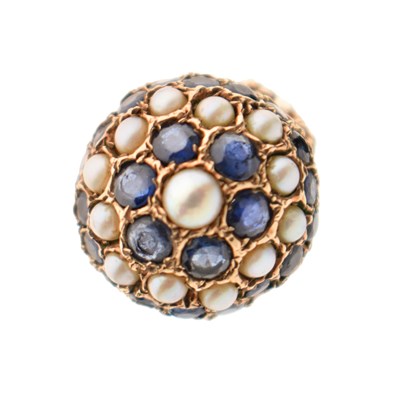 Lot 20 - Sapphire and pearl cluster dress ring