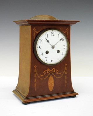 Lot 397 - Early 20th Century mantel clock