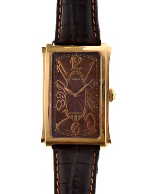 Lot 70 - Cuervo y Sobrinos - Prominente 18ct gold cased wristwatch, ref. A 1012