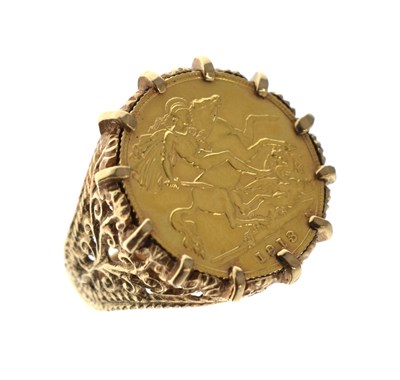 Lot 210 - George V gold half sovereign, 1913, in 9ct gold ring setting