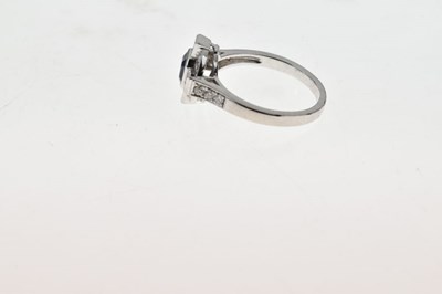 Lot 17 - Sapphire and diamond ring