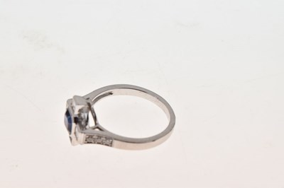 Lot 17 - Sapphire and diamond ring