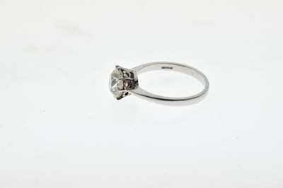 Lot 6 - Diamond single stone ring