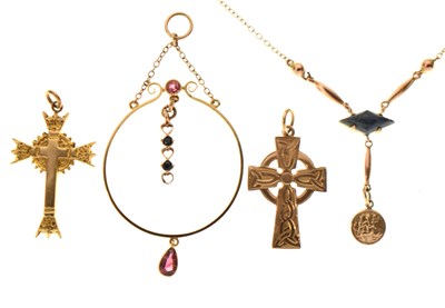 Lot 75 - Four pendant necklaces comprising an Edwardian-style gem-set unmarked yellow metal pendant, etc