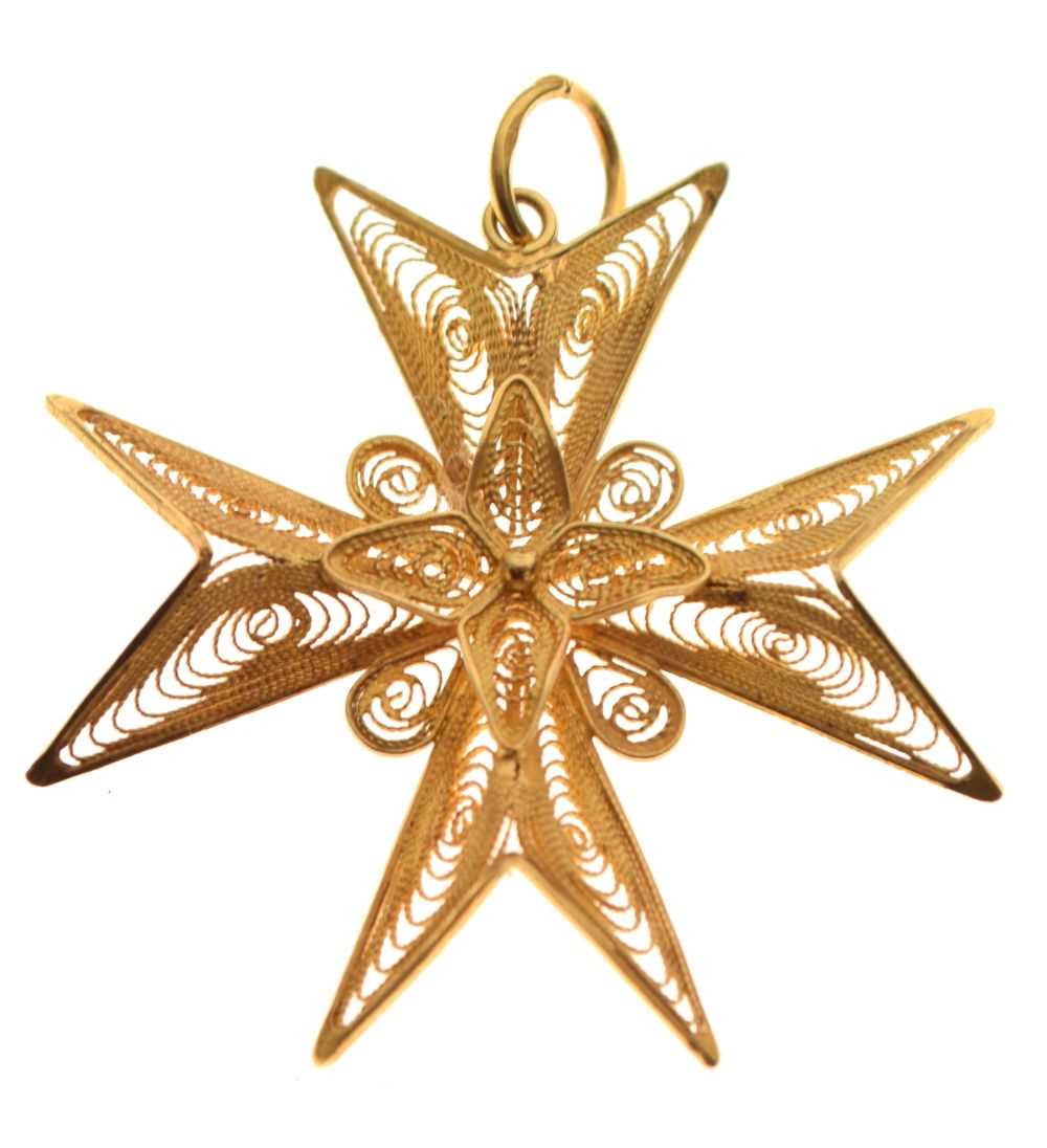 Lot 71 - Ornate fine gold Maltese cross pendant