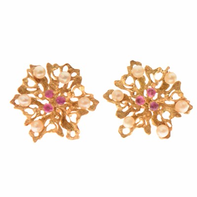 Lot 138 - Pair of cultured pearl and ruby yellow metal earrings