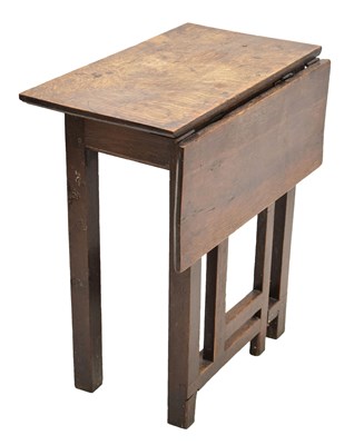 Lot 542 - 18th century oak 'Westmorland' table